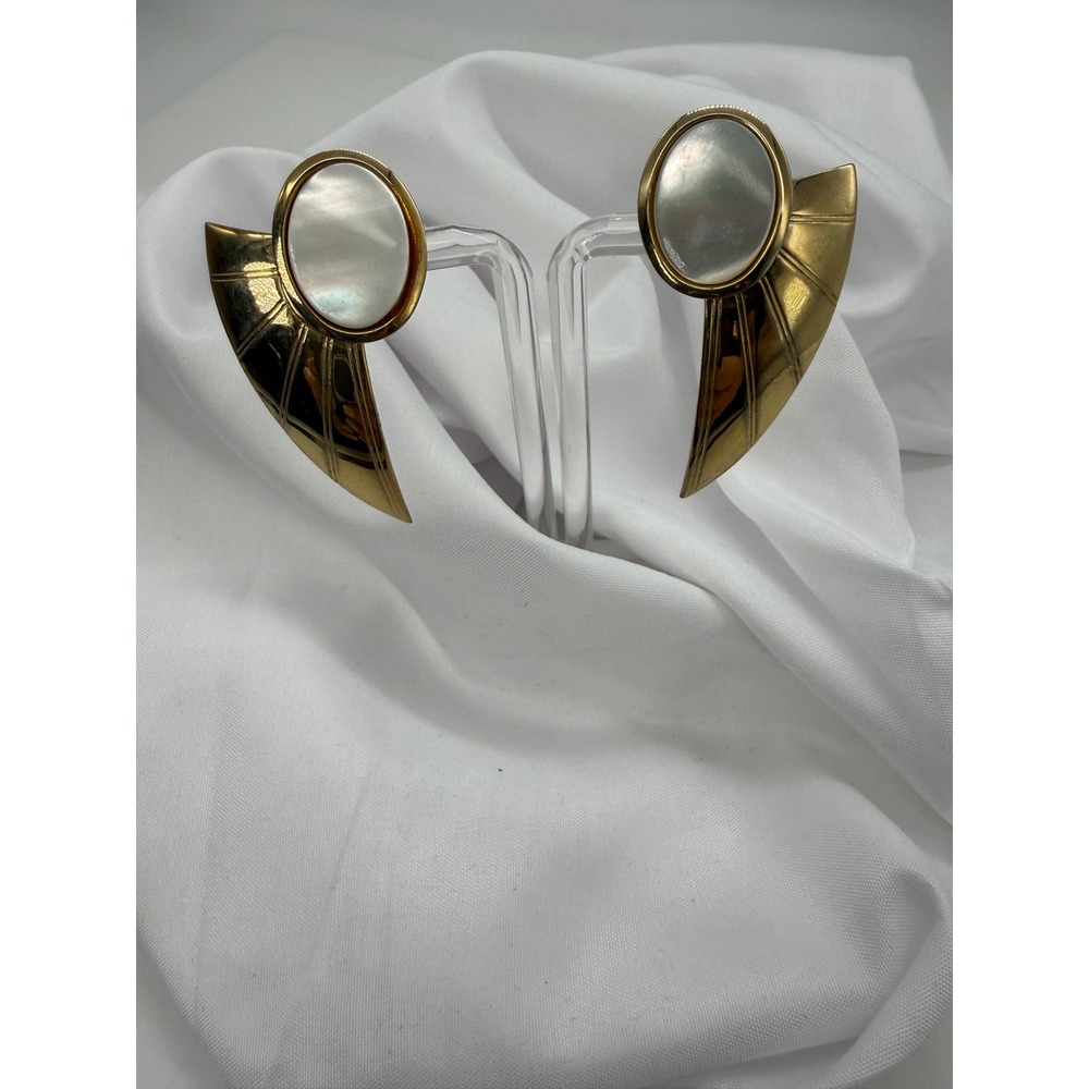 Vintage Gold Tone Faux Pearl Wing Clip On Earrings Statement Geometric Retro - Picture 3 of 5
